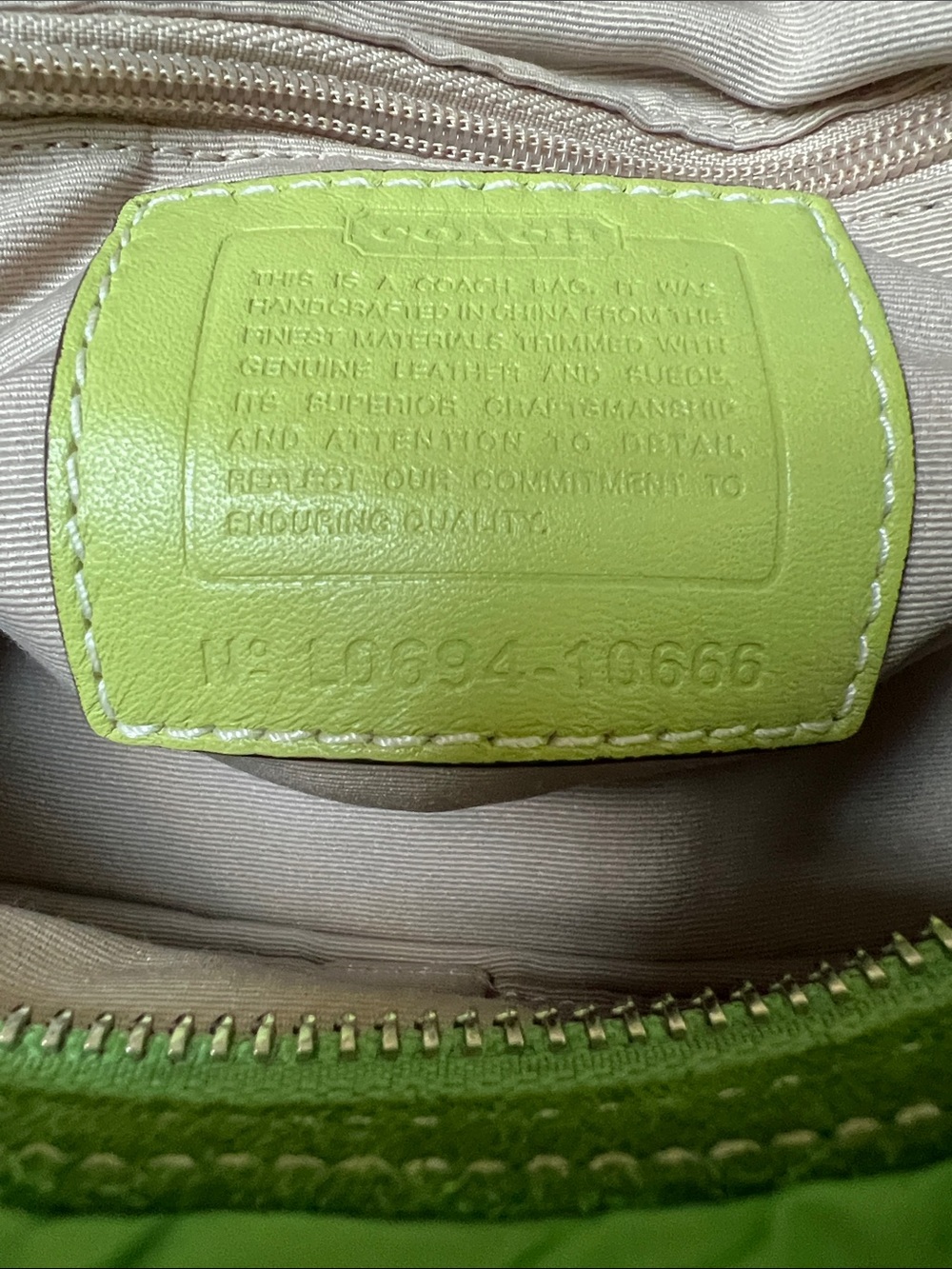 Coach Leatherware Vintage (2006) Barrel Bag-EUC - Picture 4 of 17